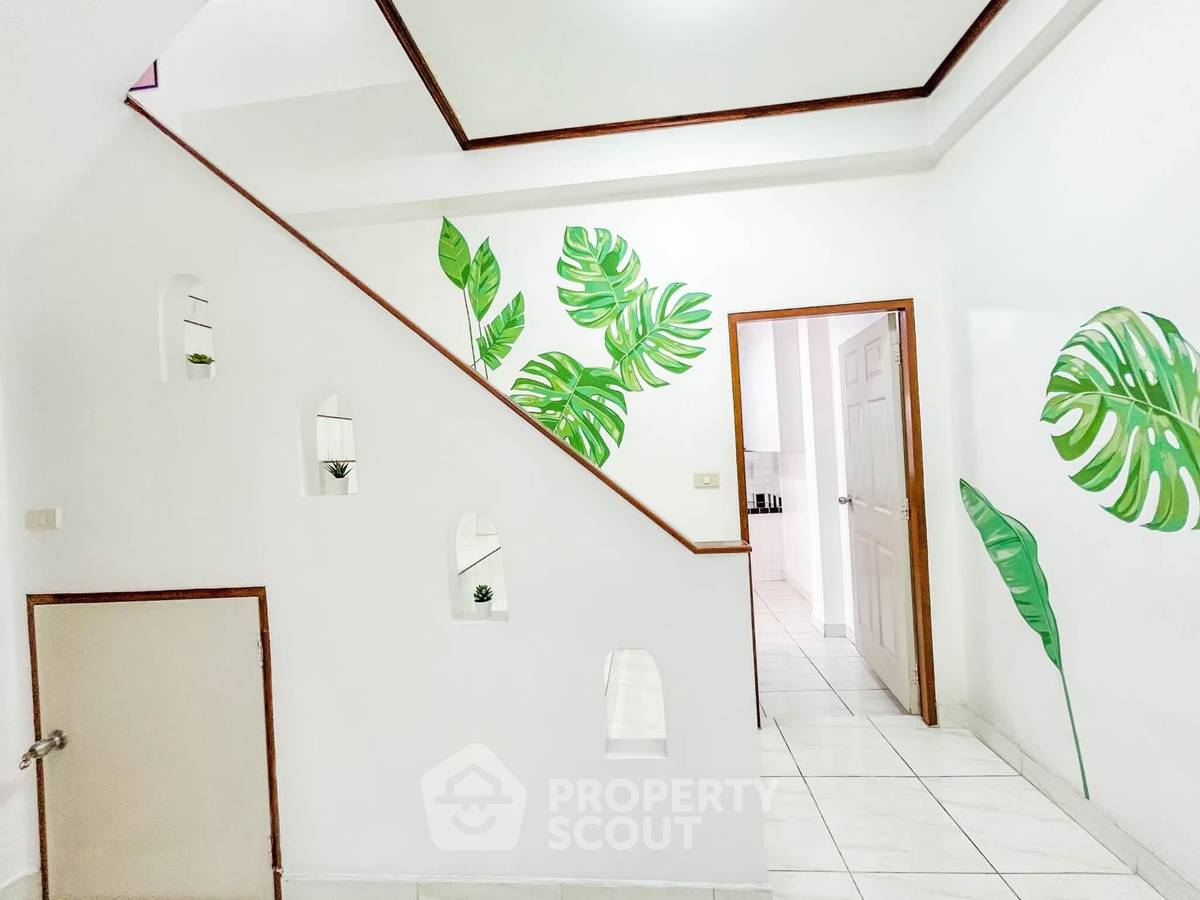 รูป วิลล่า 4 ห้องนอน 360 ตร.ม. ทำเลพัทยาตะวันออก (ID 3263517) - รูปที่ 32/35