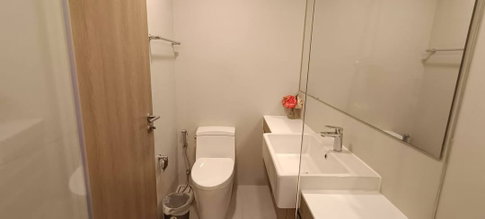 1 ห้องนอน | 1 ห้องน้ำ | BTS Ekkamai | 29 ตร.ม. | 17,000 บาท/เดือน | ชั้น 1 — Noble Ambience Sukhumvit 42 กรุงเทพฯ