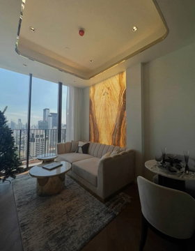 1Bed | 1Bath | BTS Chit Lom | 44sqm | THB 55,000/mo | Fl.25 — 28 Chidlom Bangkok