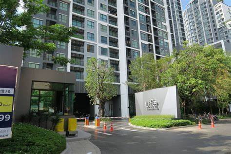 2 ห้องนอน | 1 ห้องน้ำ | BTS Phra Khanong | 47 ตร.ม. | 25,000 บาท/เดือน | ชั้น 4 — Life Sukhumvit 48 กรุงเทพฯ