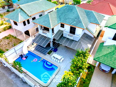 บ้านเดี่ยว หนองปรือ ชลบุรี : วิลล่า 4 ห้องนอน 360 ตร.ม. ทำเลพัทยาตะวันออก (ID 3263517)