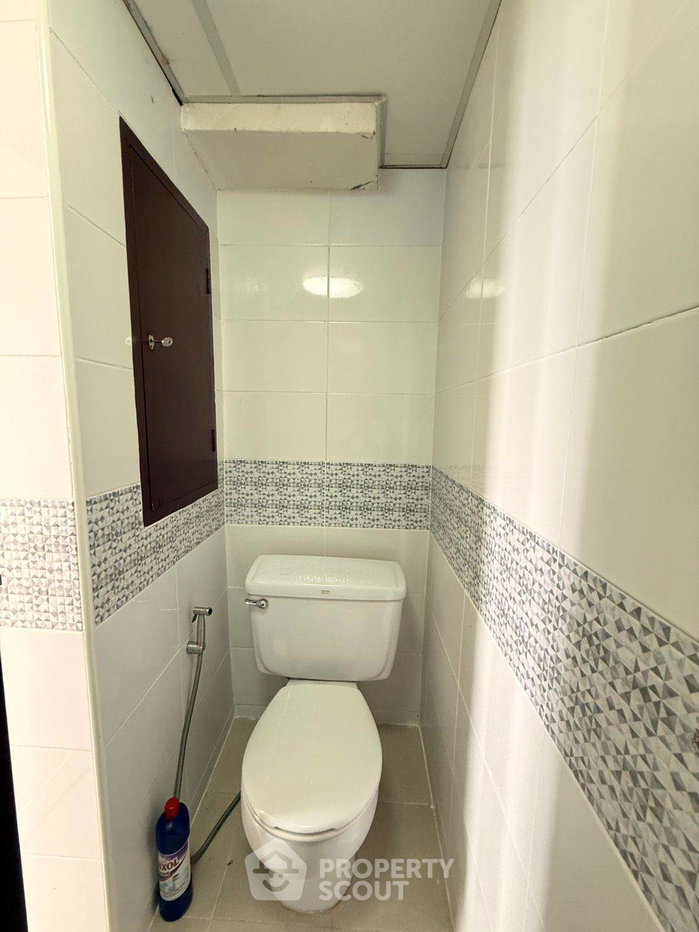 รูป คอนโด 3-ห้องนอน ที่ นูเวล คอนโดมิเนียม ใกล้ ท่าอากาศยานสุวรรณภูมิ (ID 3263405) - รูปที่ 20/22