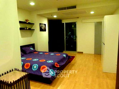 Condos for rent : 1-BR Condo at Nusasiri Grand Condominium near BTS Ekkamai (ID 514882)