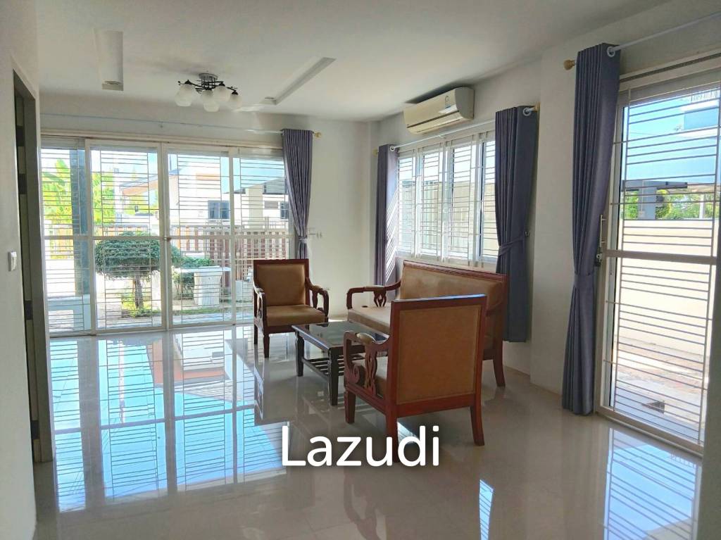 picture Townhouse 2 Bed near town - 5/19