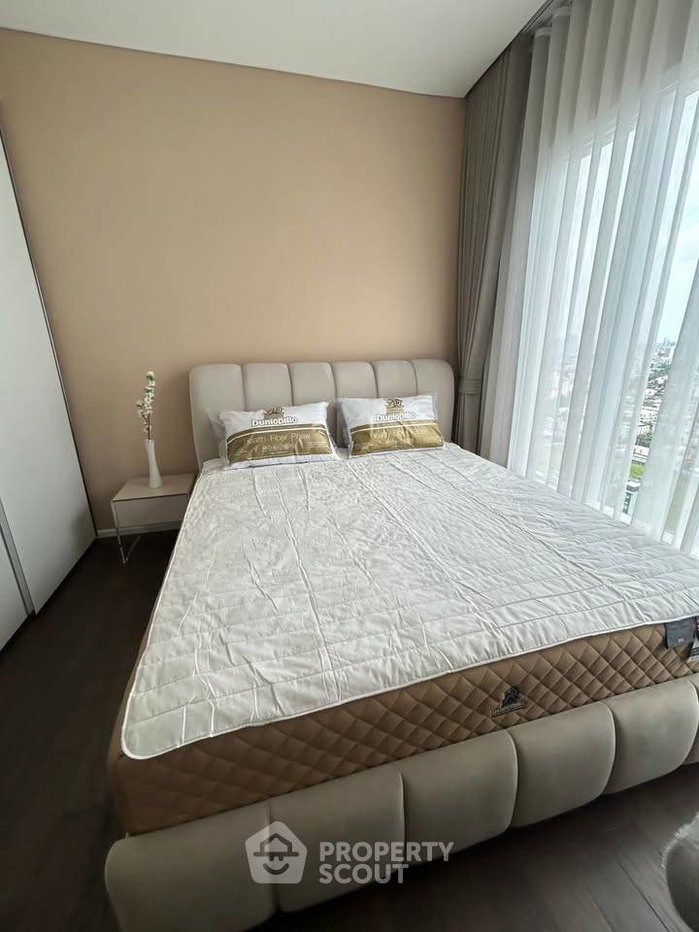 picture 2-BR Condo at The Saint Residences near MRT Phahon Yothin (ID 3260088) - 10/18