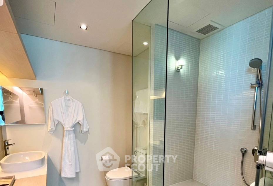 picture 27th-Floor 1-BR Condo At Veranda Residence Pattaya (ID 3260515) - 4/7