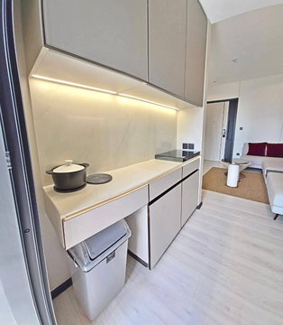 1Bed | 1Bath | BTS Phaya Thai | 38sqm | THB 30,000/mo | Fl.24 — The Room Phayathai Bangkok