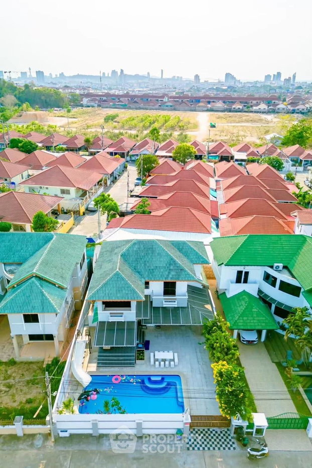 รูป วิลล่า 4 ห้องนอน 360 ตร.ม. ทำเลพัทยาตะวันออก (ID 3263517) - รูปที่ 17/35