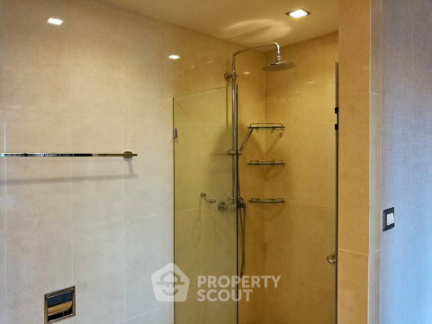 คอนโด 1-ห้องนอน ที่ ดิ แอดเดรส สุขุมวิท 61 ใกล้ BTS เอกมัย (ID 3262670)