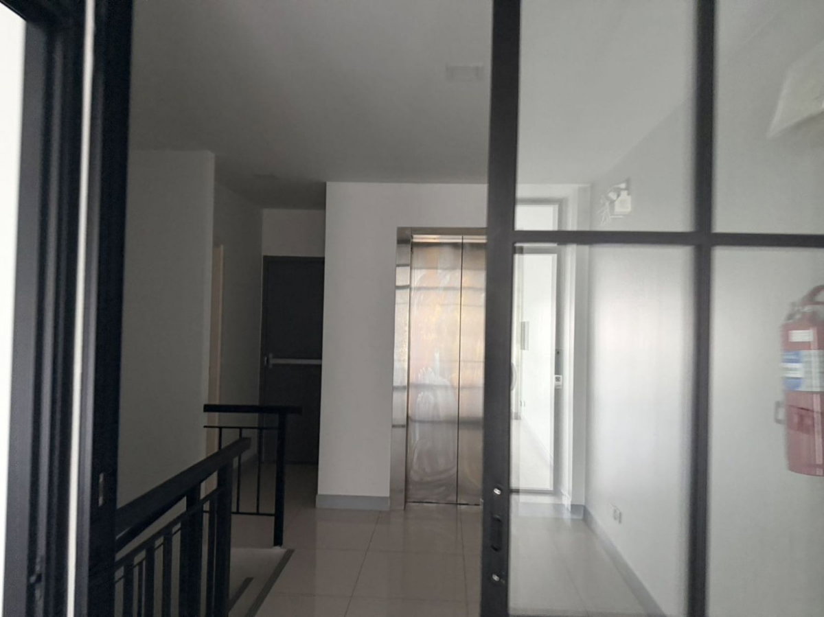 picture FOR SALE SAMYAN BUSINESS TOWN RAMA 4 - 9/9