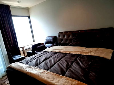 Condos for rent : Studio | 0Bath | MRT Phetchaburi | 26sqm | THB 16,000/mo | Fl.36 — Life Asoke Rama 9 Bangkok