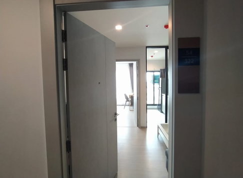1 ห้องนอน | 1 ห้องน้ำ | BTS Bang Chak | 30 ตร.ม. | 15,000 บาท/เดือน | ชั้น 18 — Life Sukhumvit 62 กรุงเทพฯ