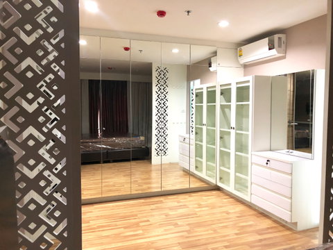 2 ห้องนอน | 2 ห้องน้ำ | ARL Hua Mak | 60 ตร.ม. | 20,000 บาท/เดือน | ชั้น 9 — Regent Home Bangna กรุงเทพฯ