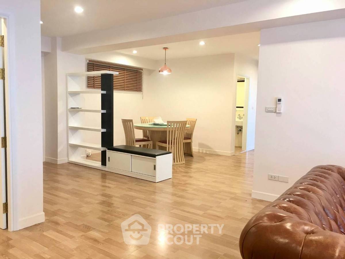 picture 3-BR 140 Sqm Royal Castle Sukhumvit Near BTS Phrom Phong (ID 886661) - 6/11