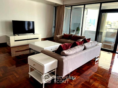 คอนโดให้เช่า : คอนโด 3 ห้องนอน ราคาคุ้มค่า Kallista Mansion ใกล้ ARL Makkasan (ID 2402102)