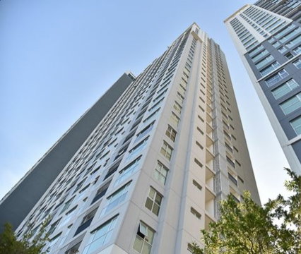 1 ห้องนอน | 1 ห้องน้ำ | BTS Phra Khanong | 32 ตร.ม. | 14,000 บาท/เดือน | ชั้น 8 — Aspire Sukhumvit 48 กรุงเทพฯ
