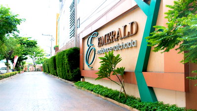 Condos for rent : 1Bed | 1Bath | MRT Huai Khwang | 31sqm | THB 15,000/mo | Fl.2 — Emerald Residence Ratchada Bangkok