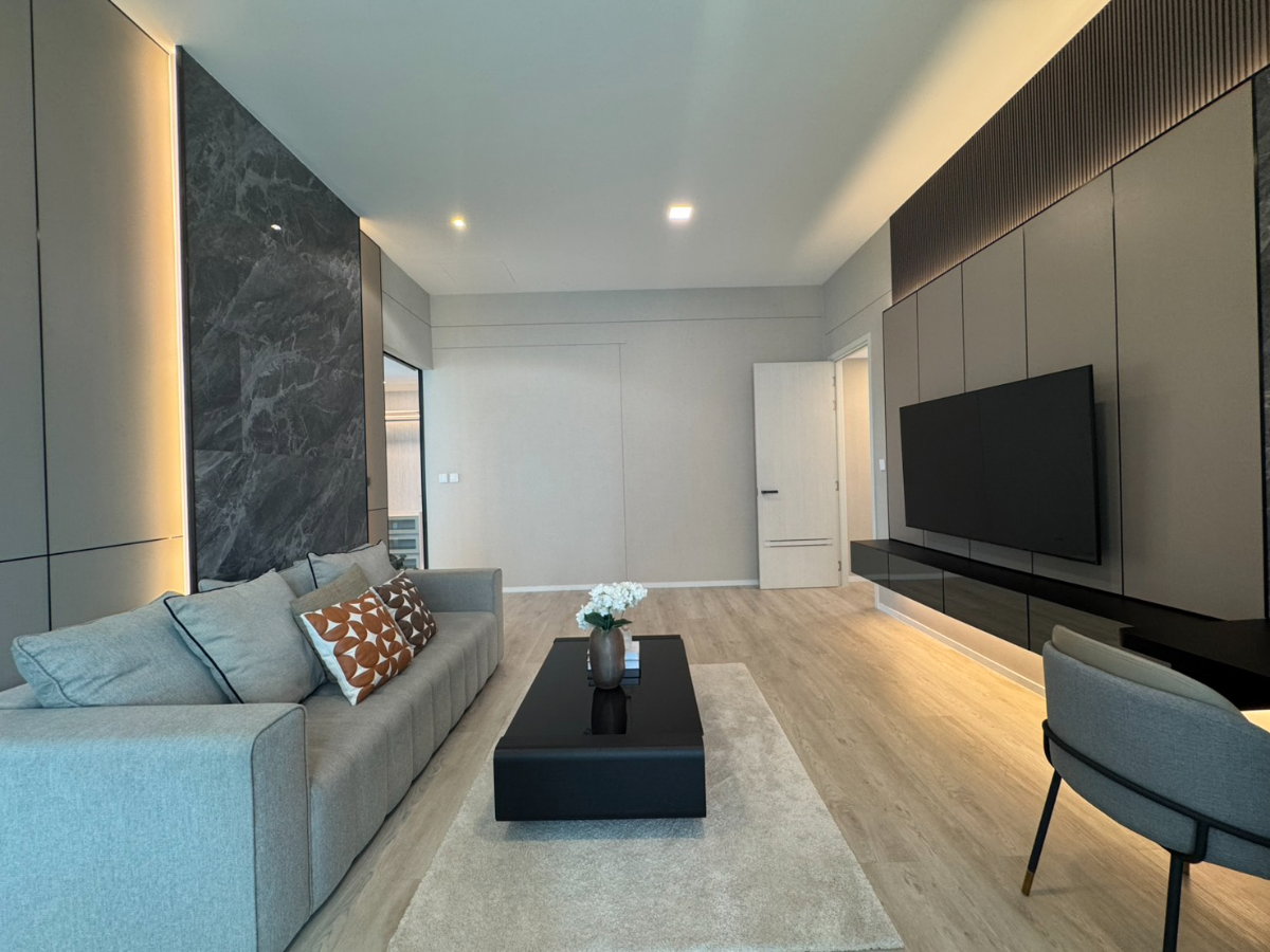 รูป P0922/บ้านหรูหลังริม Vive กรุงเทพกรีฑา | พื้นที่ใช้สอย 421 ตร.ม. ค่าเช่า 250,000 บาท/เดือน - รูปที่ 30/42