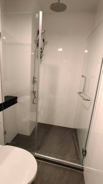 1 ห้องนอน | 1 ห้องน้ำ | MRT Phra Ram 9 | 40 ตร.ม. | 25,000 บาท/เดือน | ชั้น 18 — Knightsbridge Space Rama 9 กรุงเทพฯ
