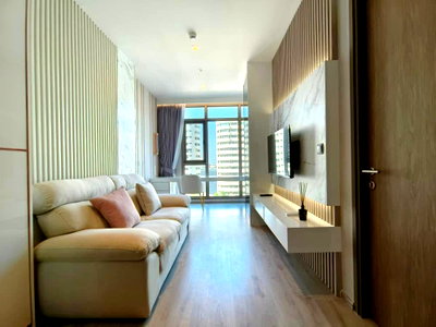 Condos for rent : 1Bed | 1Bath | BTS Ekkamai | 35sqm | THB 37,000/mo | Fl.12 — Rhythm Ekkamai Estate Bangkok