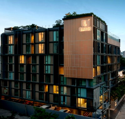 Condos for rent : 1Bed | 1Bath | MRT Phetchaburi | 29sqm | THB 13,500/mo | Fl.3 — Lloyd Soonvijai - Thonglor Bangkok