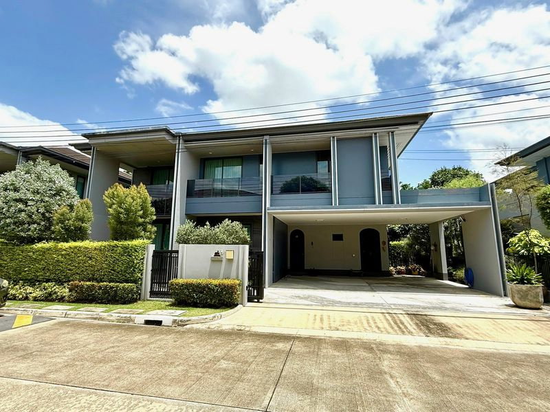 รูป ให้เช่า บ้านเดี่ยว เศรษฐสิริ กรุงเทพกรีฑา 2 | Modern Luxury | 280 ตร.ม. | ใกล้ Clubhouse | Fully Furnished - รูปที่ 1/18