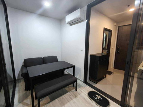 1 ห้องนอน | 1 ห้องน้ำ | MRT Huai Khwang | 30 ตร.ม. | 19,000 บาท/เดือน | ชั้น 9 — XT Huaikhwang กรุงเทพฯ