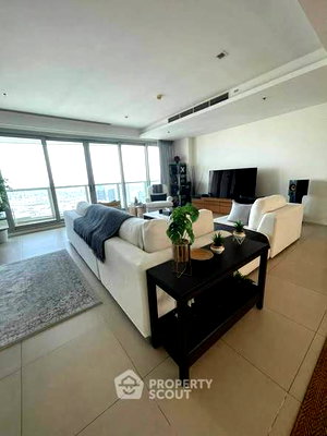 ขายคอนโด : 3 ห้องนอน 208 ตร.ม. เดอะ ริเวอร์ คอนโดมิเนียม ใกล้ BTS สะพานตากสิน (ID 3263587)