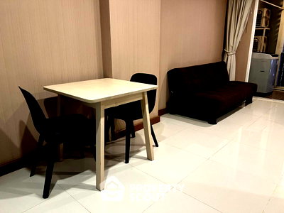 คอนโดให้เช่า : คอนโด 2-ห้องนอน ที่ แอร์ลิงค์ เรสซิเดนซ์ คอนโดมิเนียม ใกล้ ARL ลาดกระบัง (ID 3259118)