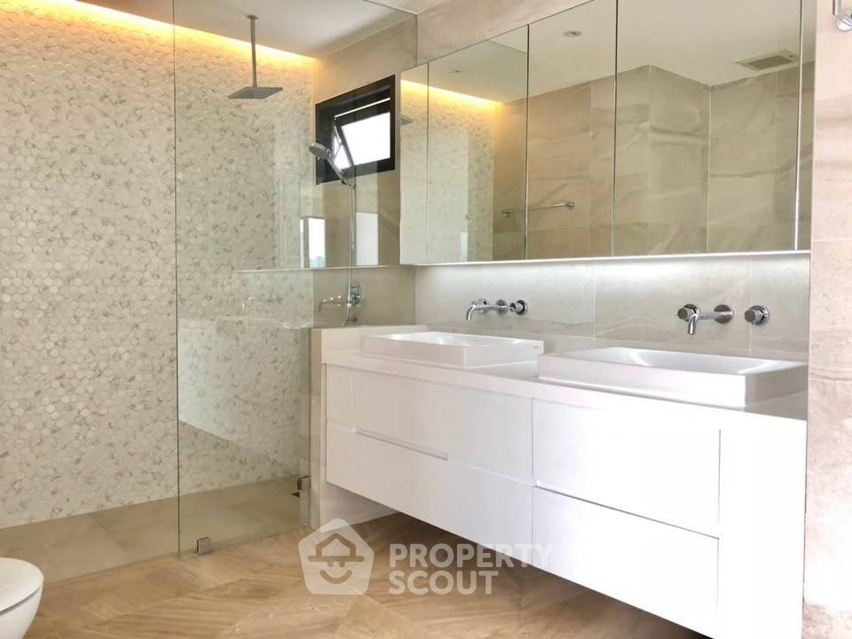 รูป คอนโด 2 ห้องนอน Supreme Ville Condominium ใกล้ MRT คลองเตย (ID 3262693) - รูปที่ 11/12