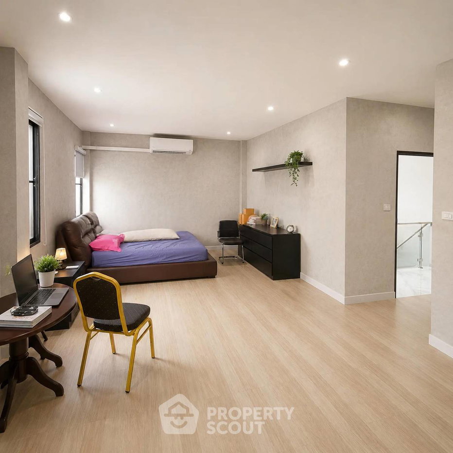 picture Spacious 6-BR House 350 Sqm In Tha Raeng, Bang Khen (ID 3253640) - 36/42