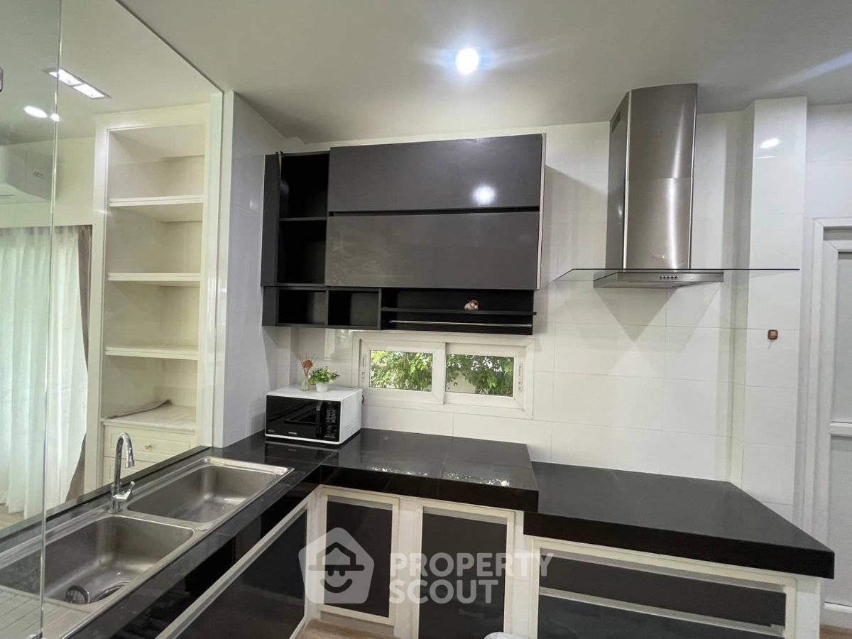 picture Spacious 362 Sqm 4-BR House At Laddarom Bangna (ID 3257176) - 12/12