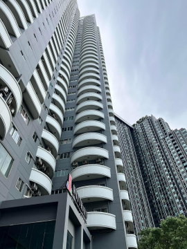 1 ห้องนอน | 1 ห้องน้ำ | BTS Phloen Chit | 96 ตร.ม. | 35,000 บาท/เดือน | ชั้น 23 — Wittayu Complex กรุงเทพฯ