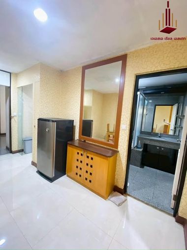 ขายคอนโด 2 ห้องนอน 62 ตร.ม. กรีนพอยท์ สีลม