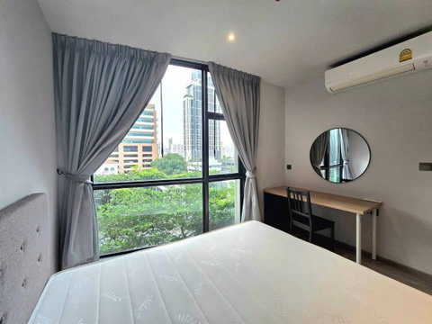 1Bed | 1Bath | BTS Ekkamai | 35sqm | THB 30,000/mo | Fl.8 â Rhythm Ekkamai Bangkok