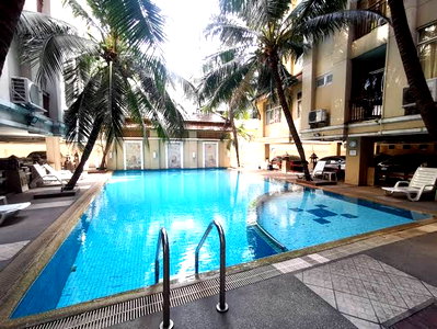 Condos for rent : 1Bed | 1Bath | MRT Huai Khwang | 36sqm | THB 13,000/mo | Fl.6 — Klang Krung Resort Bangkok