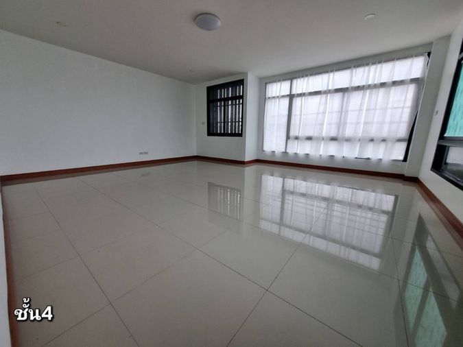 4-bed home office for rent, 46.5 sq wah, Fifth Avenue Ladkrabang