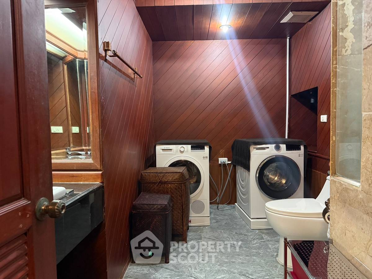 รูป คอนโด 2-ห้องนอน ที่ ฮิลไซด์พลาซ่า & คอนโดเทล 4 ใน ช้างเผือก (ID 3263639) - รูปที่ 8/13