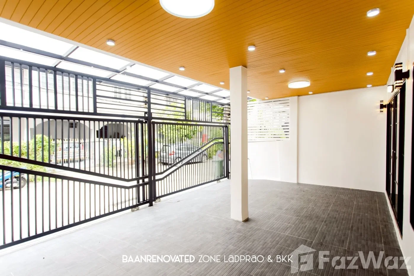 picture Beautifully Renovated | Bright & Functional Layout 6744437 - 2/11