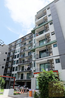 รูปภาพ 1Bed | 1Bath | BTS Punnawithi | 41sqm | THB 15,000/mo | Fl.3 — Hue Sukhumvit Bangkok