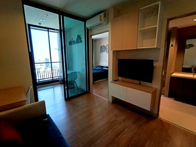 Condos for rent : For Rent Condo THE CAPITAL RATCHAPRAROP - VIBHAVADI Building 1, Floor 29,1 bed room, Room size 32.00 sqm