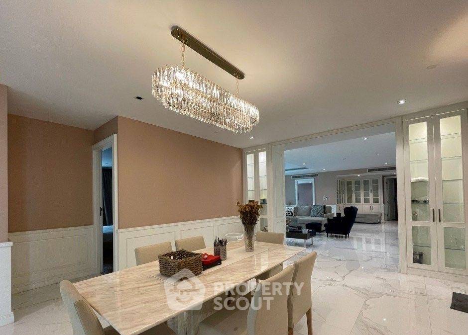 picture 340 Sqm 4-BR High-Floor Ideal 24 Condominium Near BTS Phrom Phong (ID 820280) - 12/12