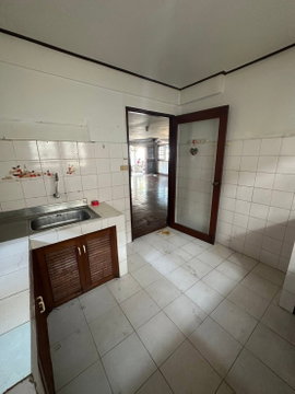 3 ห้องนอน | 2 ห้องน้ำ | BTS Udom Suk | 380 ตร.ม. | 30,000 บาท/เดือน | ชั้น 1 — Green Ville Condo Sukhumvit 101 กรุงเทพฯ