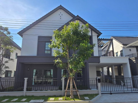 🏡#MT2607_065 🏡💥ด่วน💥ว่างชัวร์ รีบคลิก ก่อนหลุดมือ‼️ 𝗙𝗼𝗿 𝗥𝗲𝗻𝘁 1️⃣3️⃣0️⃣k.🔥🔥 โครงการ เซนโทร บางนา 