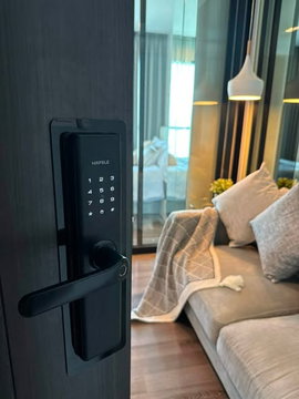 1 ห้องนอน | 1 ห้องน้ำ | BTS On Nut | 27 ตร.ม. | 15,000 บาท/เดือน | ชั้น 31 — Base Park West กรุงเทพฯ