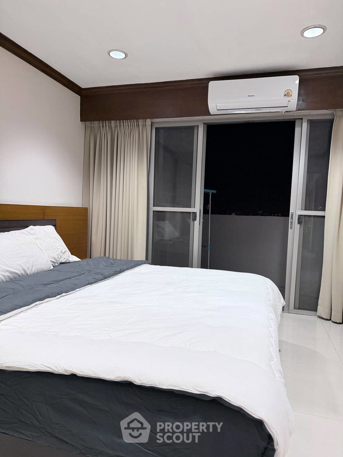 picture 2-BR Condo at Wittayu Complex near BTS Phloen Chit (ID 3270589) - 2/7