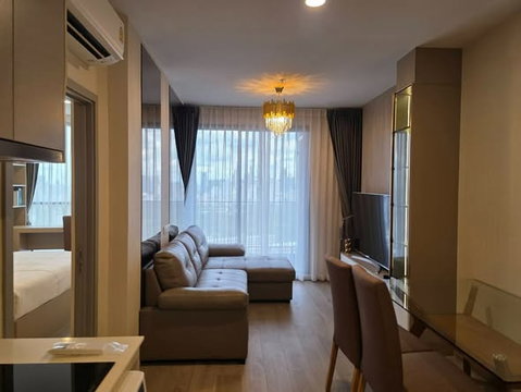 1 ห้องนอน | 1 ห้องน้ำ | MRT Lumphini | 44 ตร.ม. | 43,000 บาท/เดือน | ชั้น 23 — The Crown Residences กรุงเทพฯ
