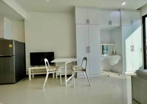 1Bed | 1Bath | BTS Asok | 34sqm | THB 18,000/mo | Fl.21 — Supalai Premier Asoke Bangkok