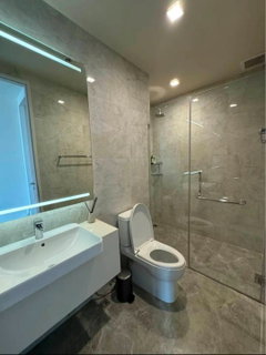 รูปภาพ 2 ห้องนอน | 2 ห้องน้ำ | BTS Phrom Phong | 56 ตร.ม. | 65,000 บาท/เดือน | ชั้น 17 — Noble Around Sukhumvit 33 กรุงเทพฯ