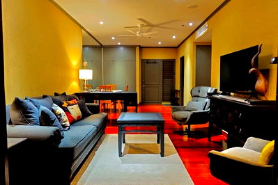 คอนโดให้เช่า : 1 ห้องนอน | 1 ห้องน้ำ | BTS Saphan Taksin | 66 ตร.ม. | 32,000 บาท/เดือน | ชั้น 25 — Baan Chao Praya กรุงเทพฯ